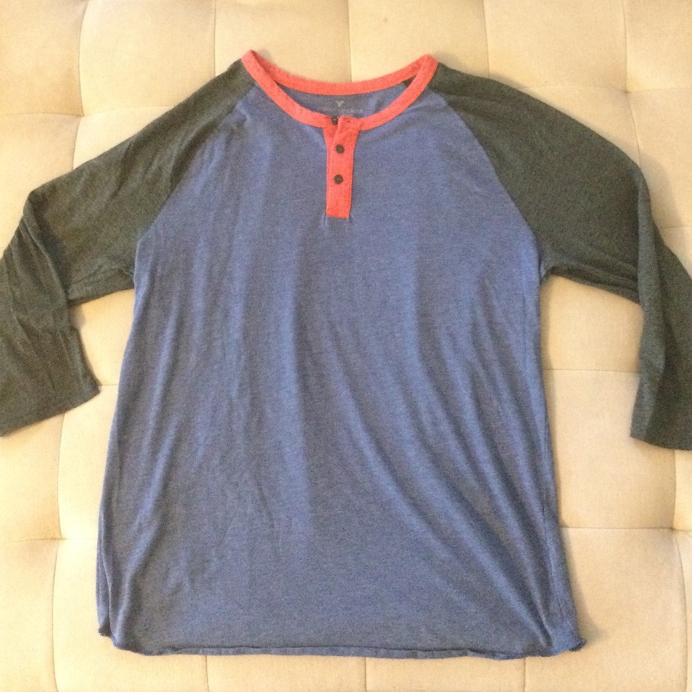 American Eagle 3/4 sleeve shirt